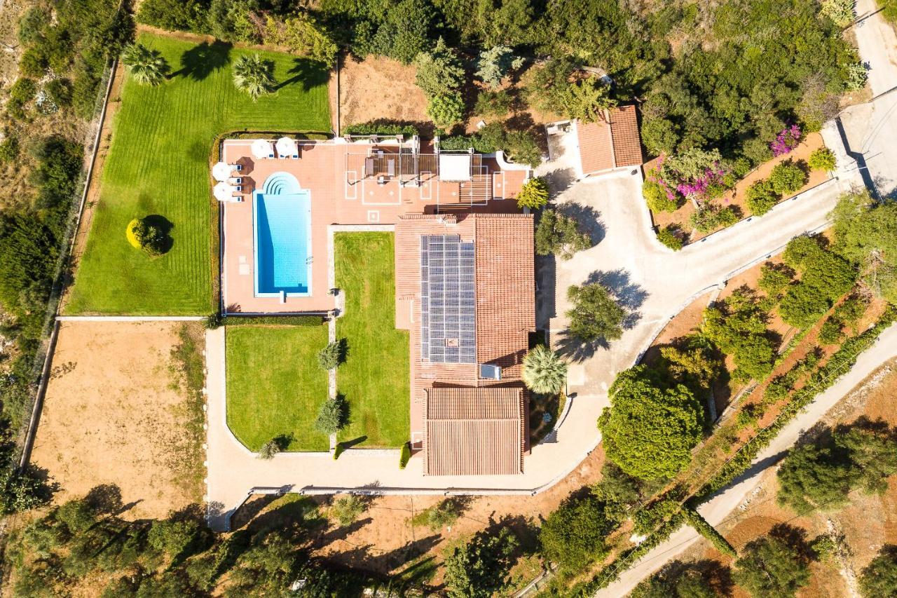 Villa Thealassa Конупідьяна Екстер'єр фото