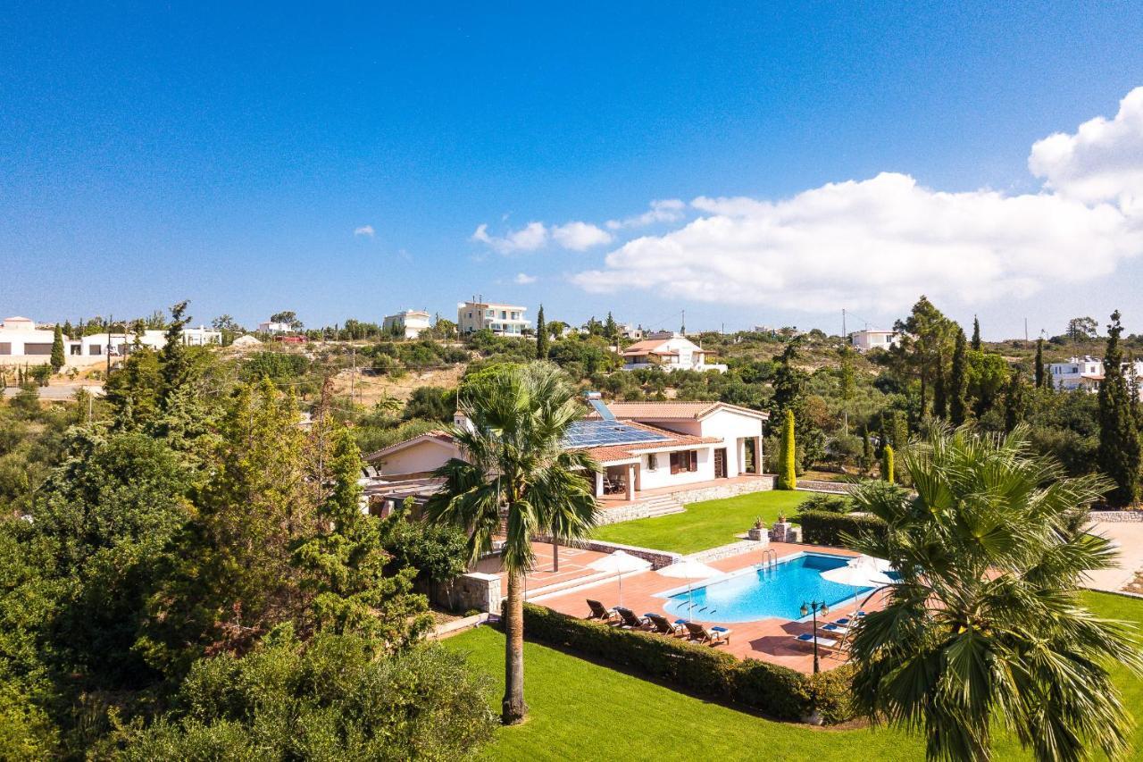 Villa Thealassa Конупідьяна Екстер'єр фото